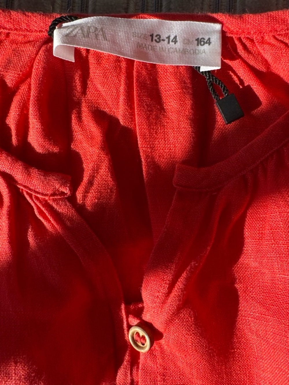 Zara girls Red crop Lightweight linen Button-Front Blouse